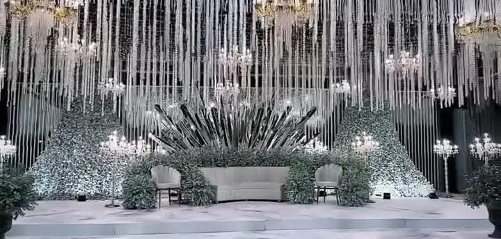 Elegant wedding décor by AMC Events